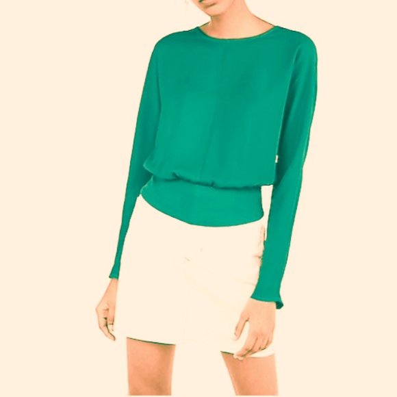 Vivid Green Banded Hem Dolman Blouse by Express - XXS - Picture 16 of 16